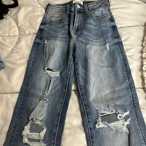 Trendy Distressed Straight Leg Jeans